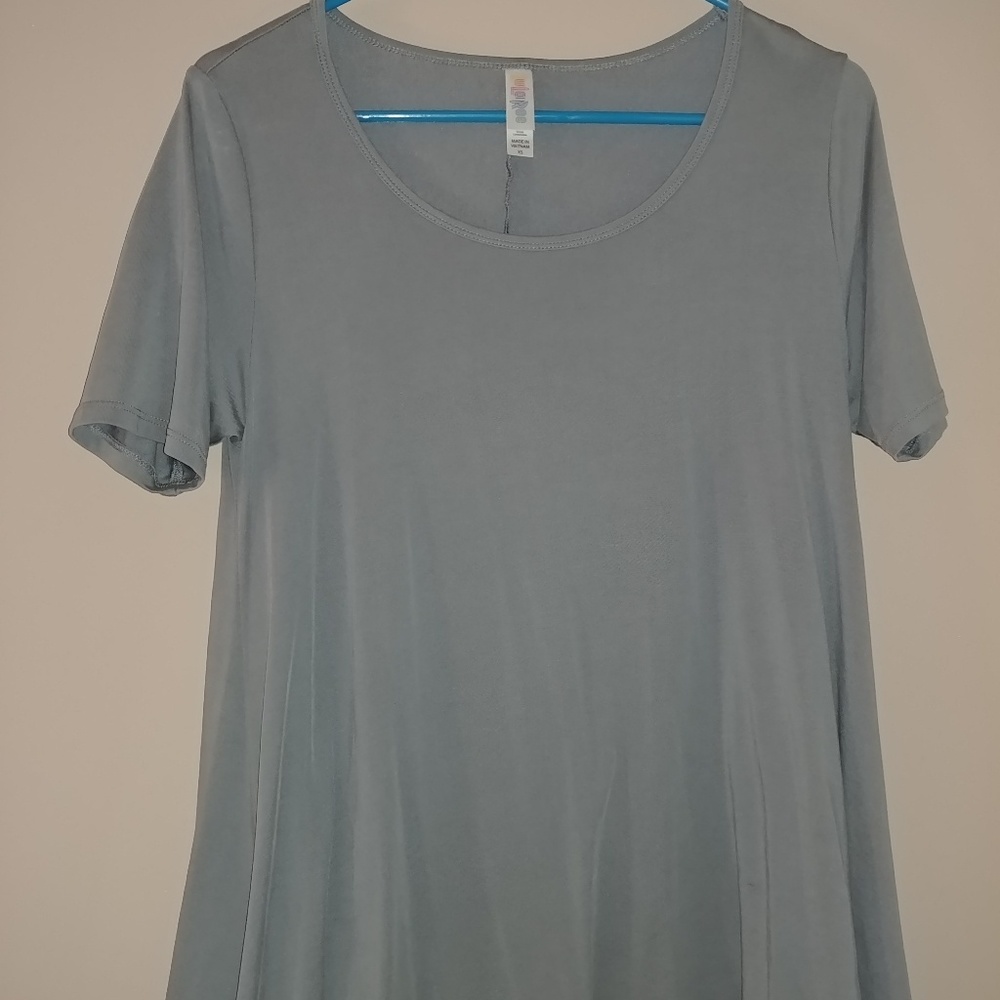 Lularoe - Perfect Tee